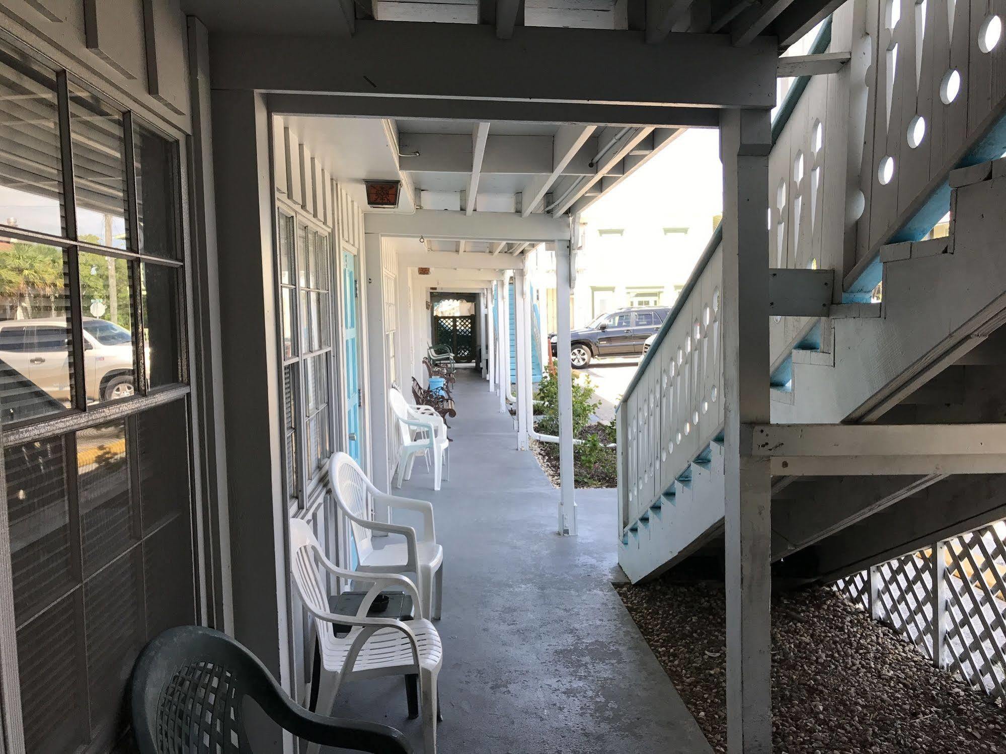 Cedar Inn Cedar Key Kültér fotó
